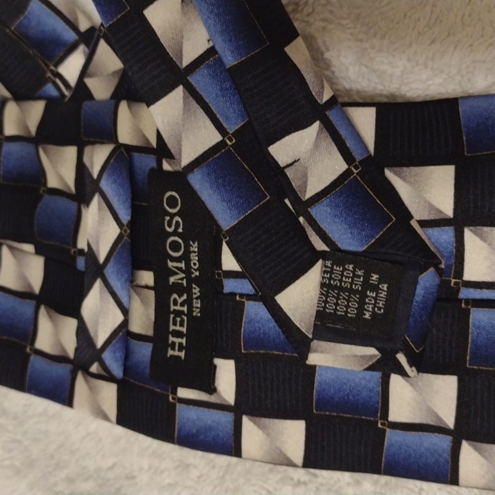 Hermoso New York Silk Neck Tie